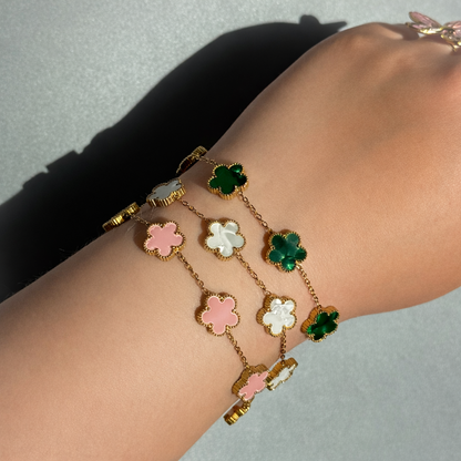 Clover Charm Armband