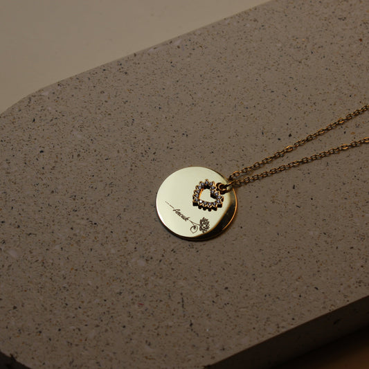 Engraved Coin Heart Ketting