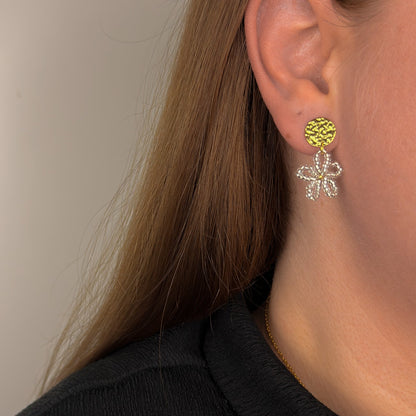 Bloom Beaded Drop Oorbellen