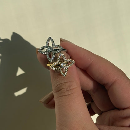 Open Sparkle Clover Ring
