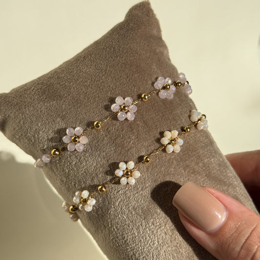 Beaded Flower Armband